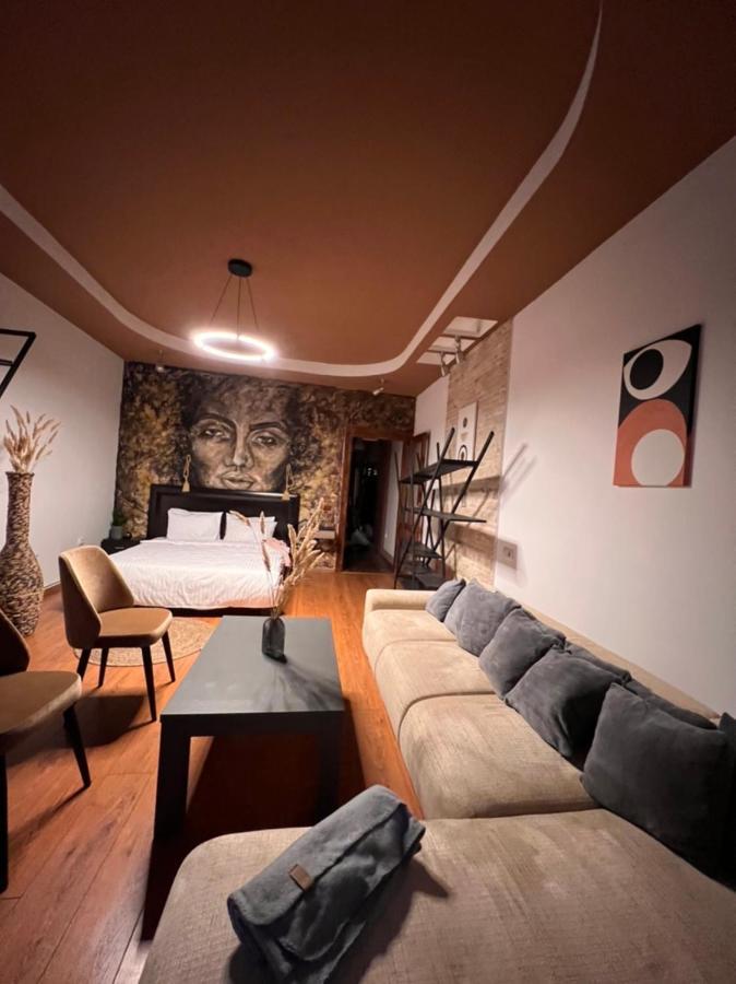 Artist Apartment Брашов Экстерьер фото